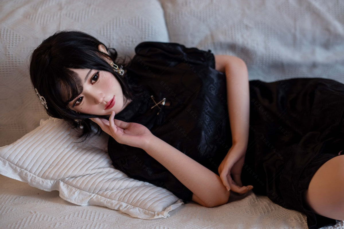Hibiscus Sex Doll (Bezlya Doll 160 cm C puodelis 2.1 silikoninis)