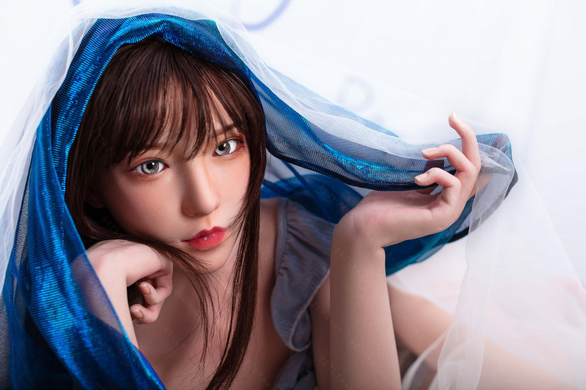 Iris sekso lėlė (Bezlya Doll 150 cm B puodelis 2,1 silikonas)