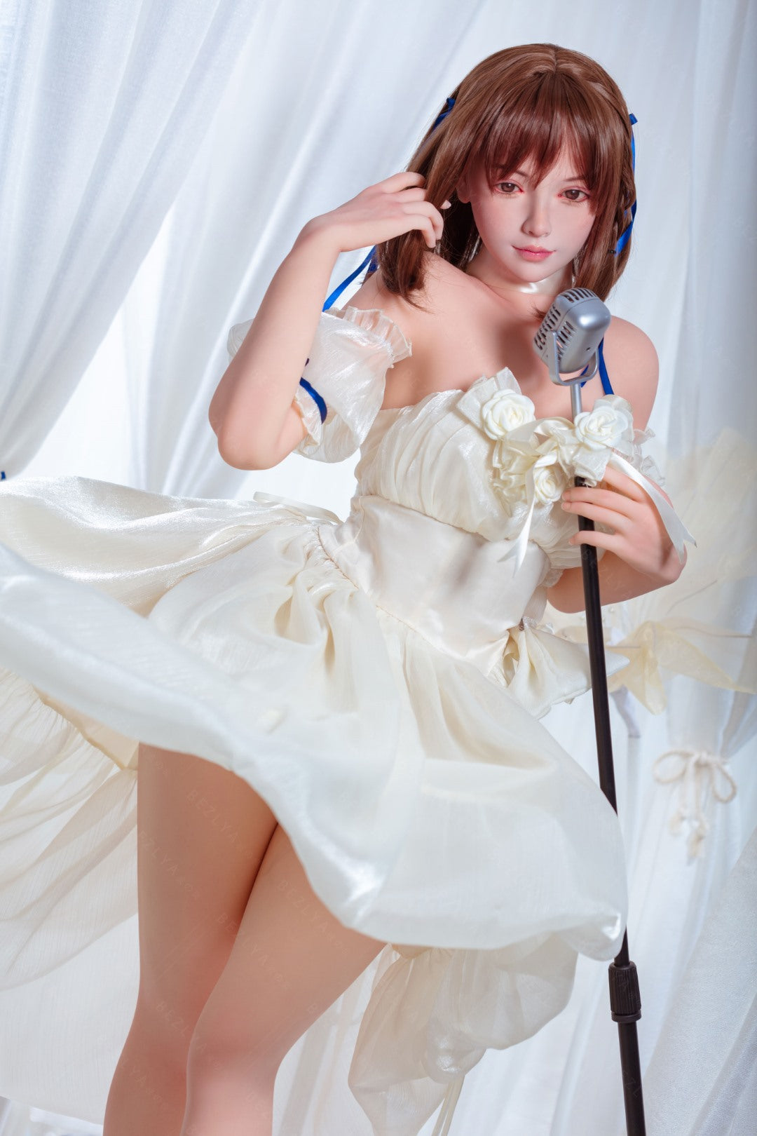 Holly Sex Doll (Bezlya Doll 155 cm B puodelis 2,0 TPE + silikonas)
