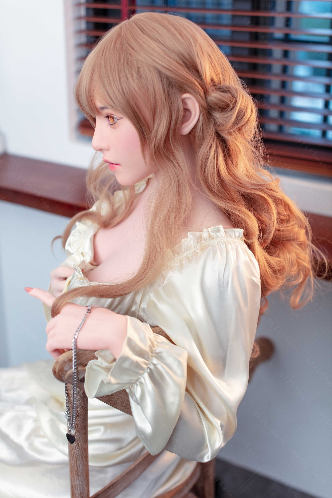 Iris sekso lėlė (Bezlya Doll 160 cm C puodelis 2.1 silikoninis)