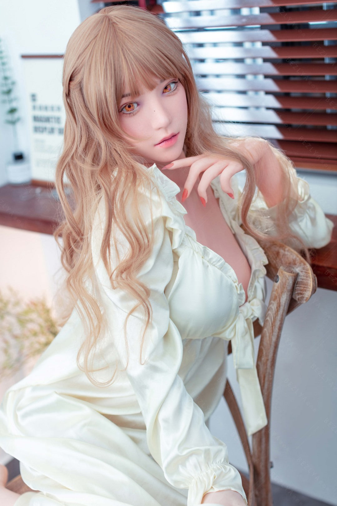 Iris sekso lėlė (Bezlya Doll 160 cm C puodelis 2.1 silikoninis)