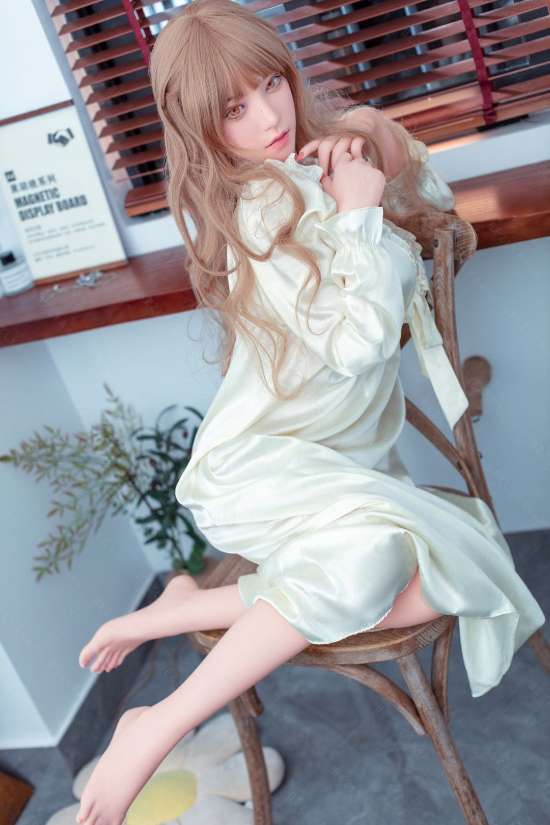 Iris sekso lėlė (Bezlya Doll 160 cm C puodelis 2.1 silikoninis)