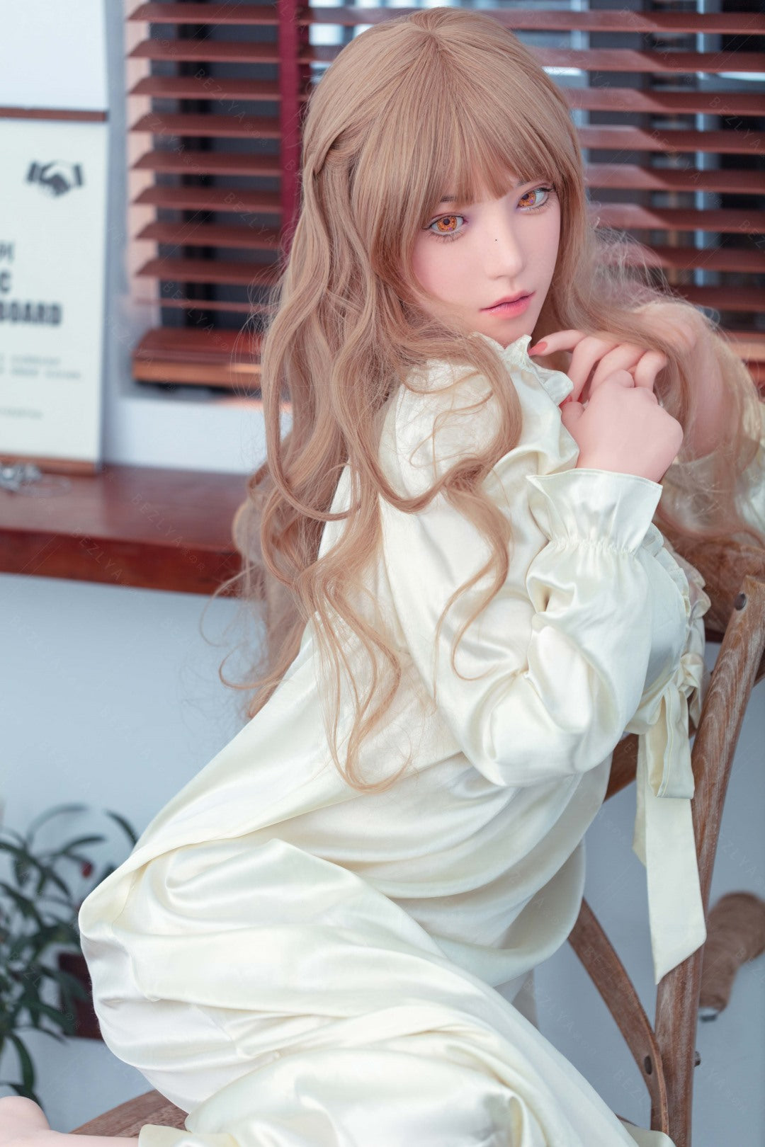 Iris sekso lėlė (Bezlya Doll 160 cm C puodelis 2.1 silikoninis)