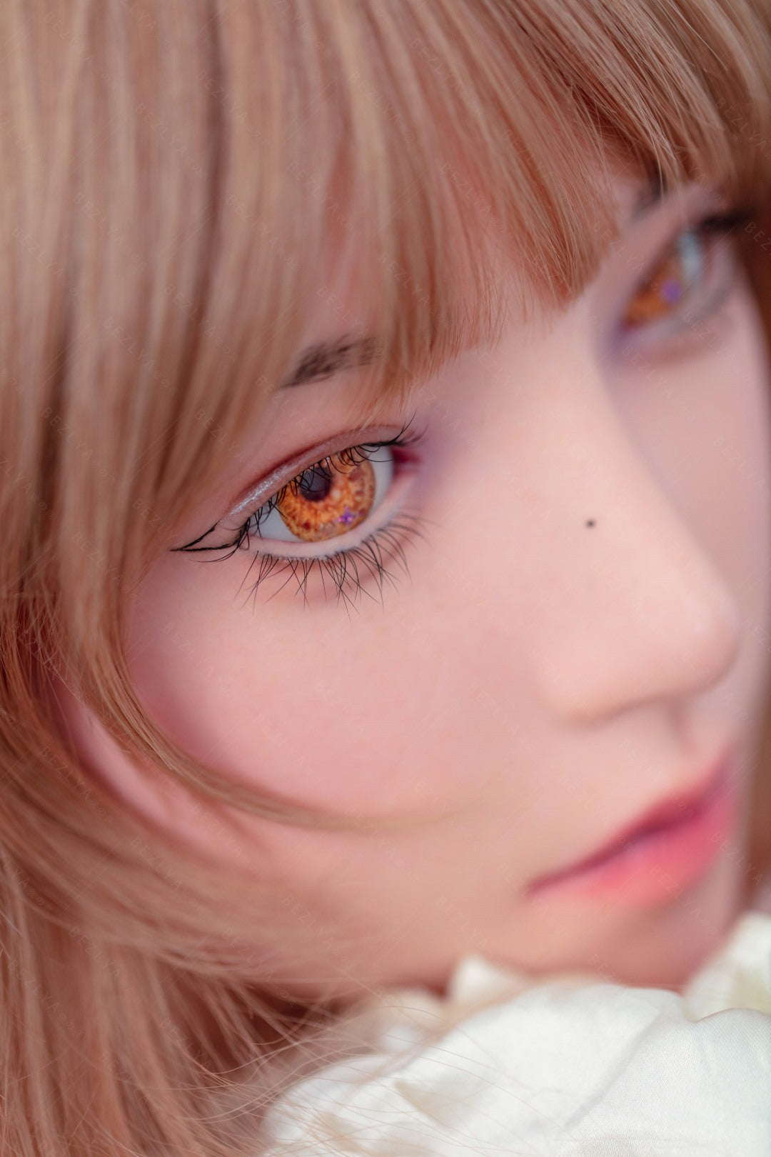 Iris sekso lėlė (Bezlya Doll 160 cm C puodelis 2.1 silikoninis)