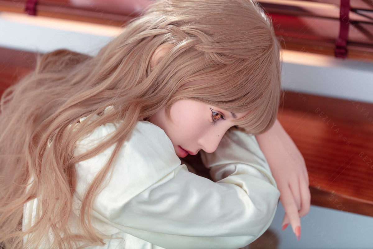 Iris sekso lėlė (Bezlya Doll 160 cm C puodelis 2.1 silikoninis)