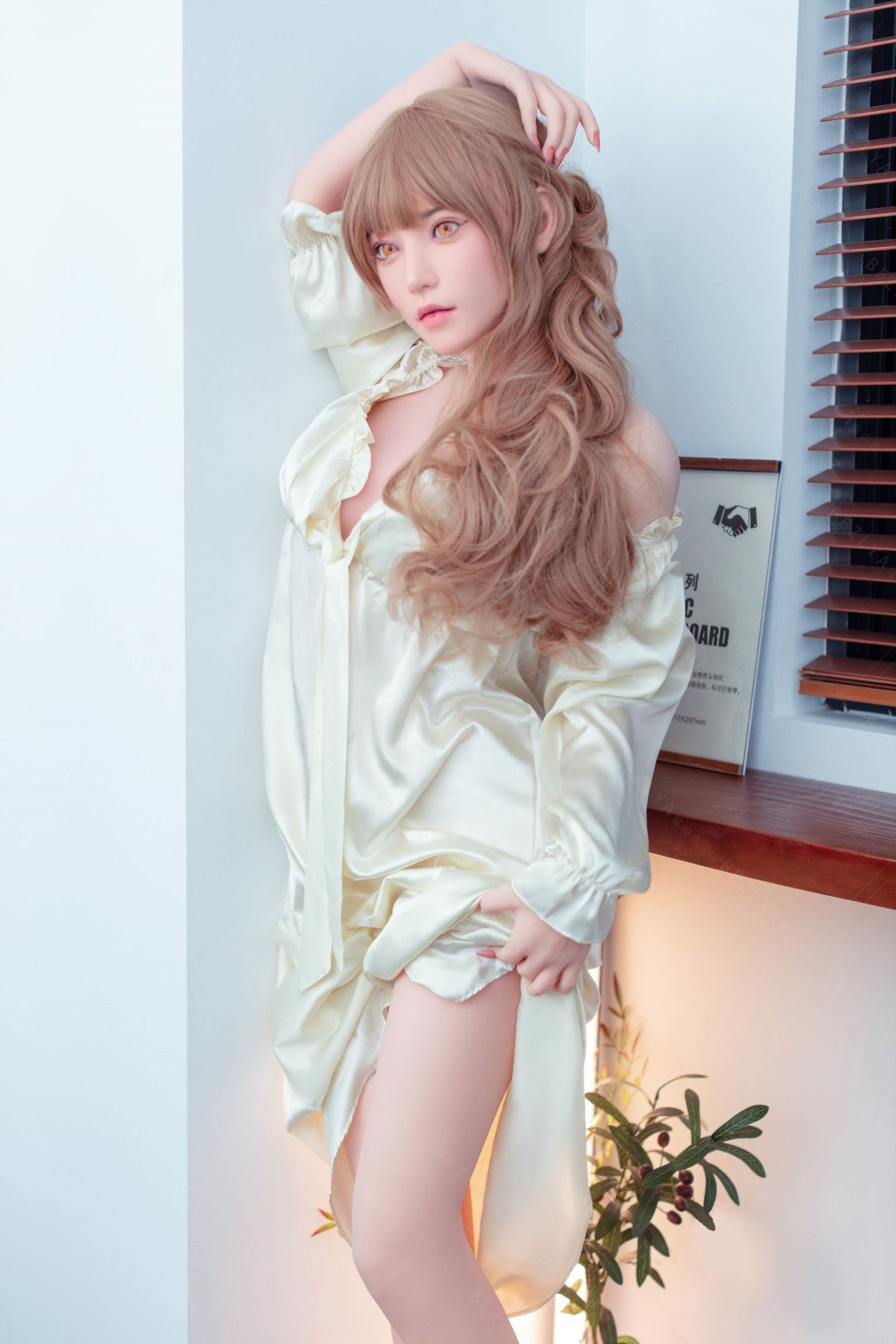 Iris sekso lėlė (Bezlya Doll 160 cm C puodelis 2.1 silikoninis)