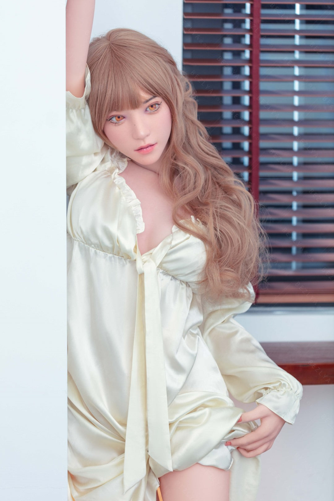 Iris sekso lėlė (Bezlya Doll 160 cm C puodelis 2.1 silikoninis)