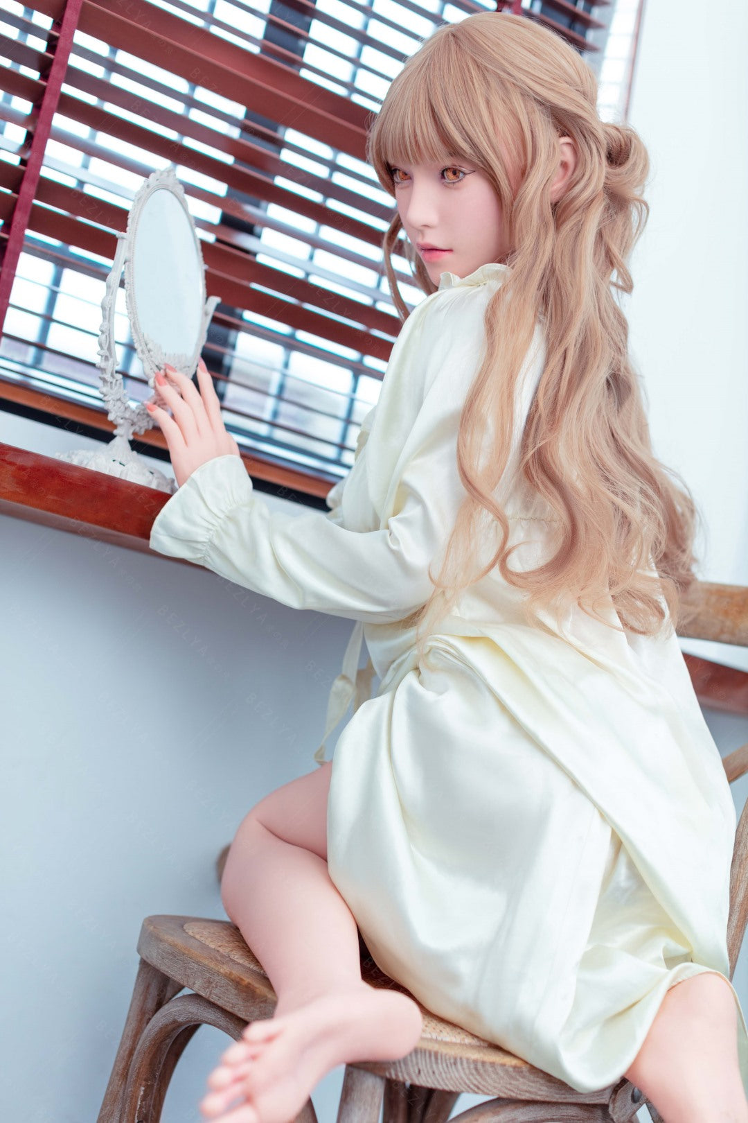 Iris sekso lėlė (Bezlya Doll 160 cm C puodelis 2.1 silikoninis)