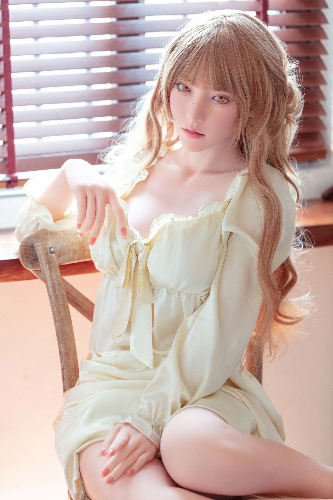 Iris sekso lėlė (Bezlya Doll 160 cm C puodelis 2.1 silikoninis)
