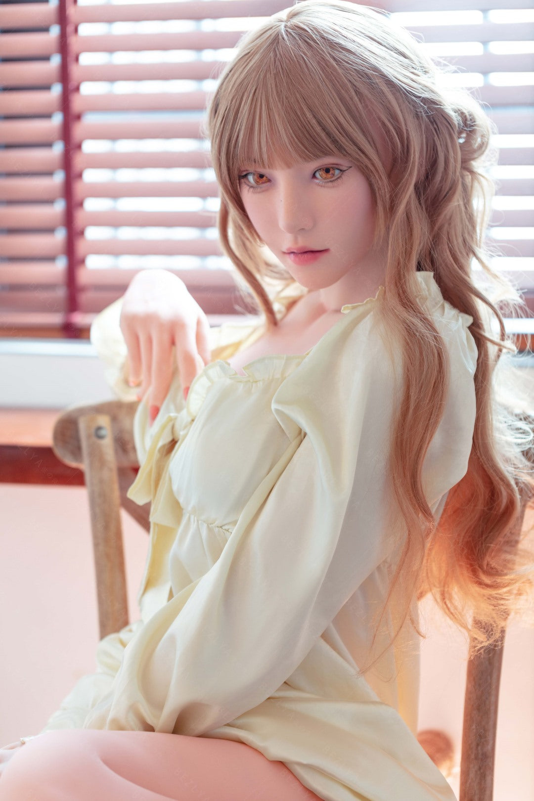 Iris sekso lėlė (Bezlya Doll 160 cm C puodelis 2.1 silikoninis)