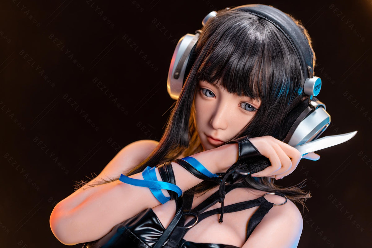 Sekso lėlė Gardenia (Bezlya Doll 155 cm E-puodelis 2,2CF silikonas)