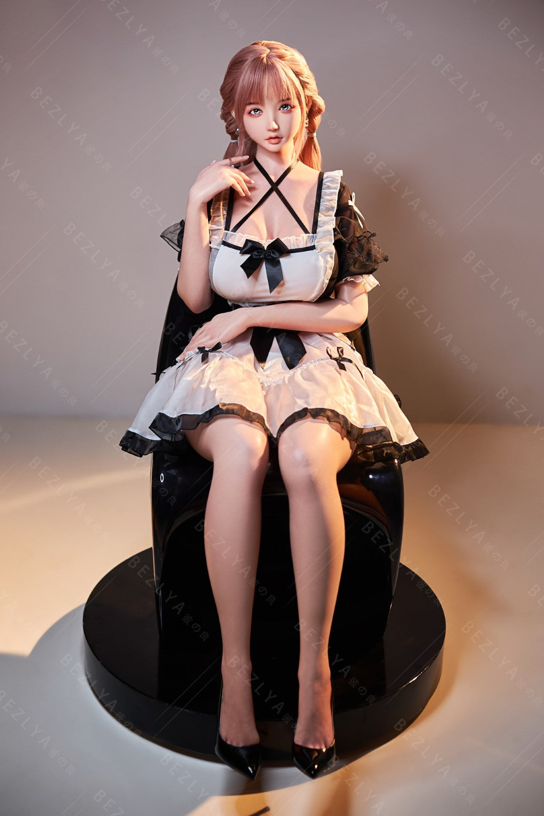 Vanilinė sekso lėlė (Bezlya Doll 155 cm H-puodelis 2,1 silikonas)