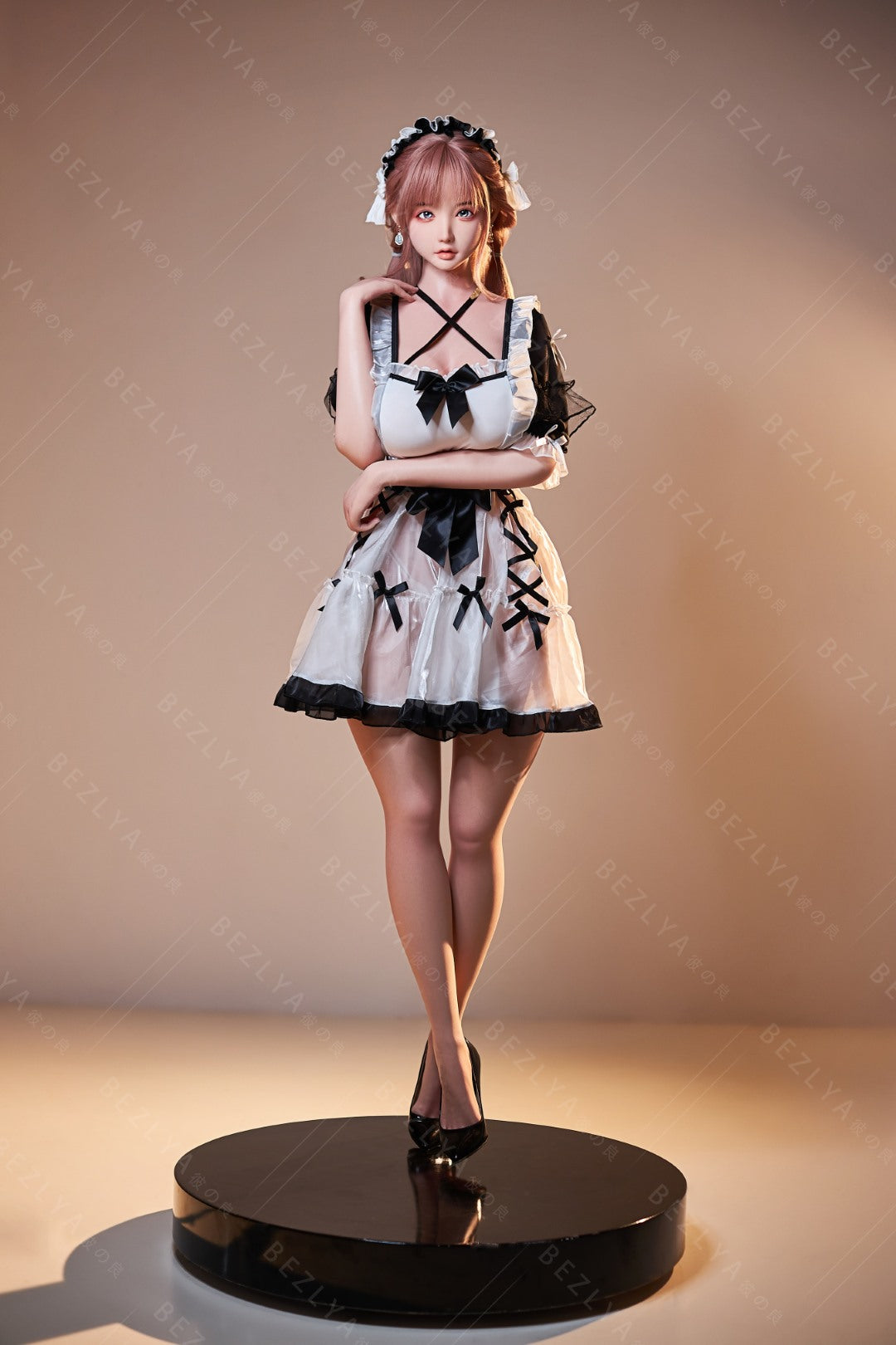 Vanilinė sekso lėlė (Bezlya Doll 155 cm H-puodelis 2,1 silikonas)