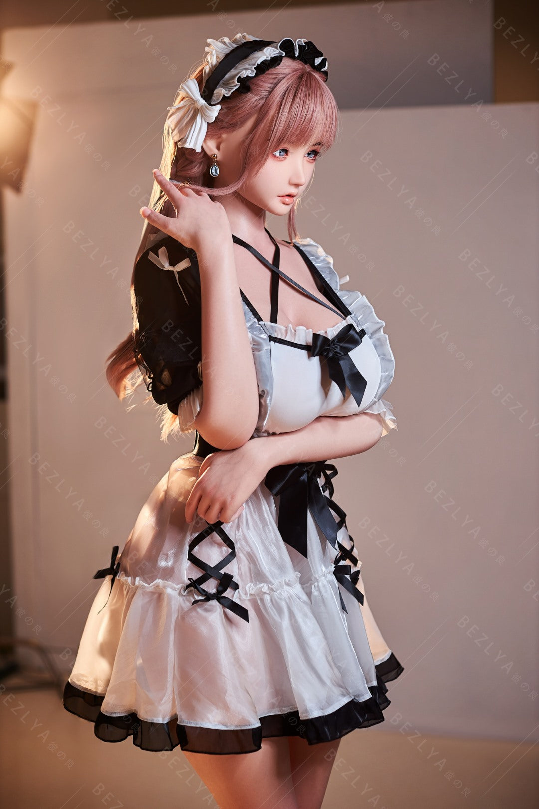 Vanilinė sekso lėlė (Bezlya Doll 155 cm H-puodelis 2,1 silikonas)