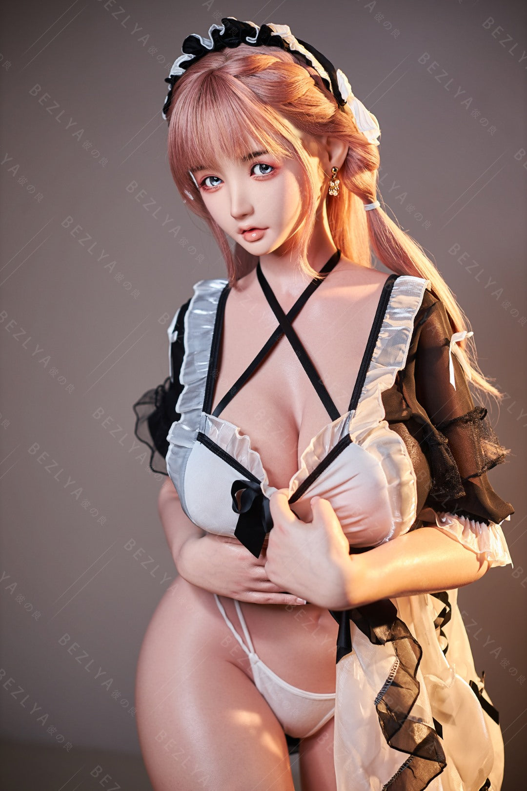 Vanilinė sekso lėlė (Bezlya Doll 155 cm H-puodelis 2,1 silikonas)