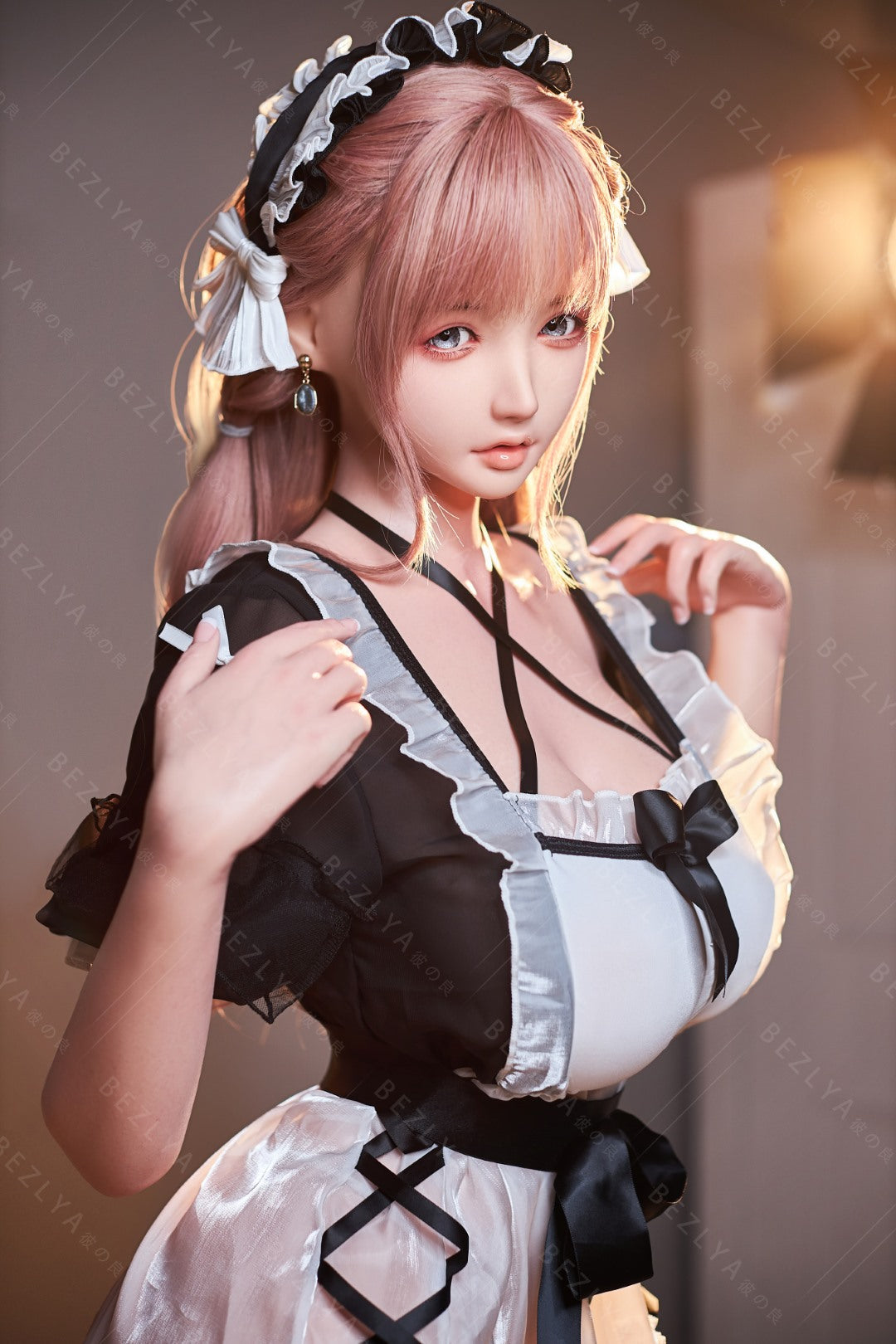 Vanilinė sekso lėlė (Bezlya Doll 155 cm H-puodelis 2,1 silikonas)