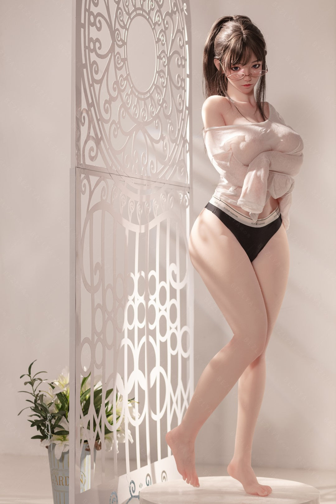 Sekso lėlė Cyrtenthera (Bezlya Doll 155 cm F puodelis 2.0 TPE + silikonas)