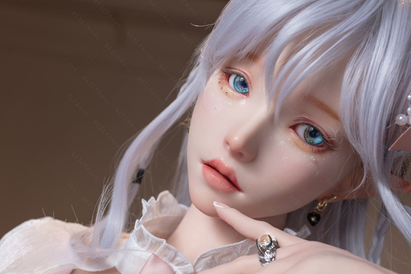 Sekso lėlė Calla (Bezlya Doll 155 cm E-puodelis 2,2CF silikonas)