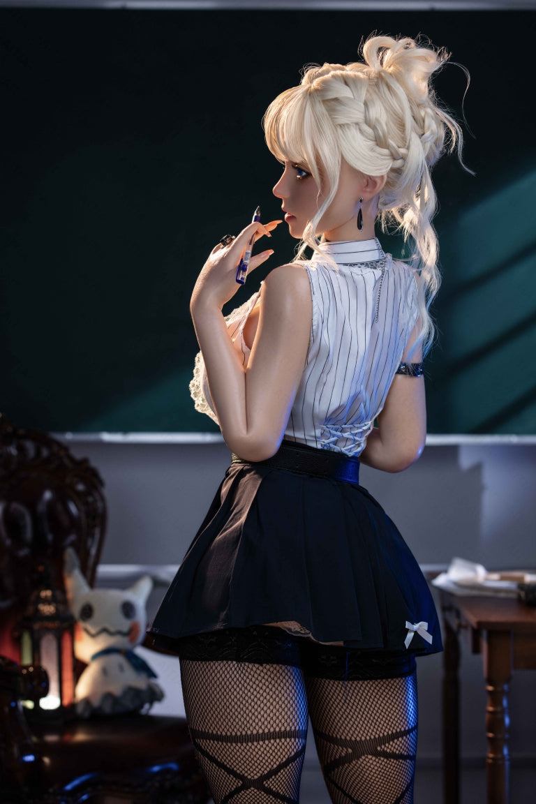 Violetinė sekso lėlė (AITIA Lėlė 157cm F-puodelis 2.2CF silikonas)