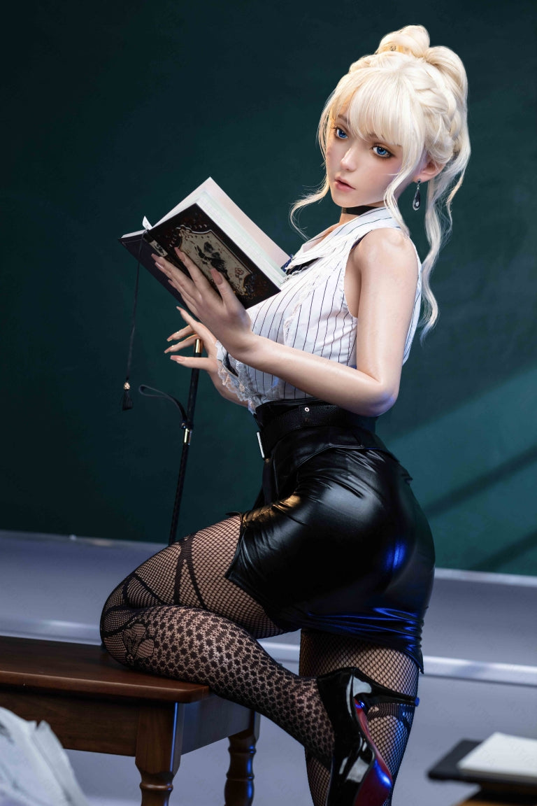 Violetinė sekso lėlė (AITIA Lėlė 157cm F-puodelis 2.2CF silikonas)