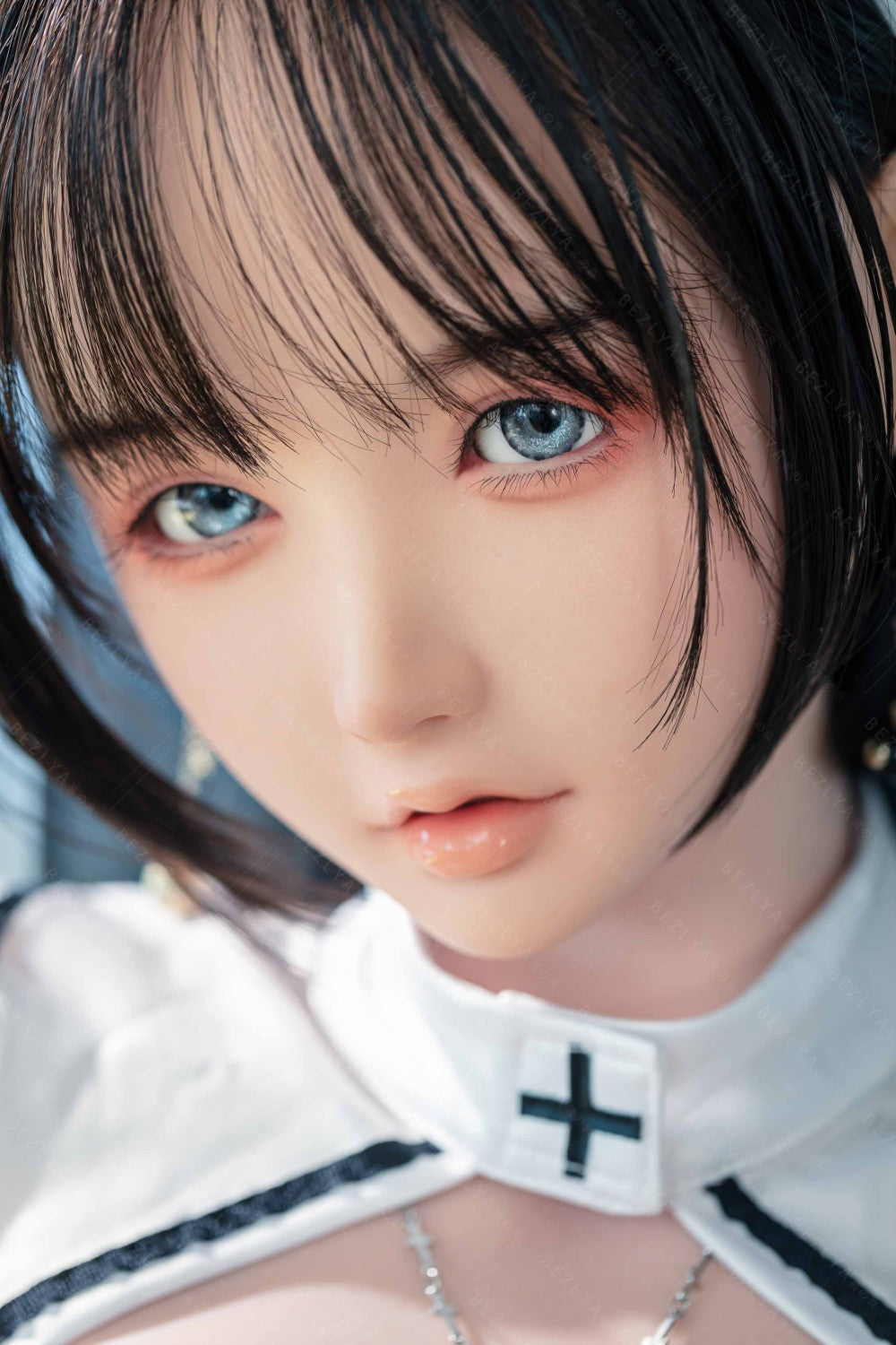 Vanilinė sekso lėlė (Bezlya Doll 155 cm E-puodelis 2,2CF silikonas)