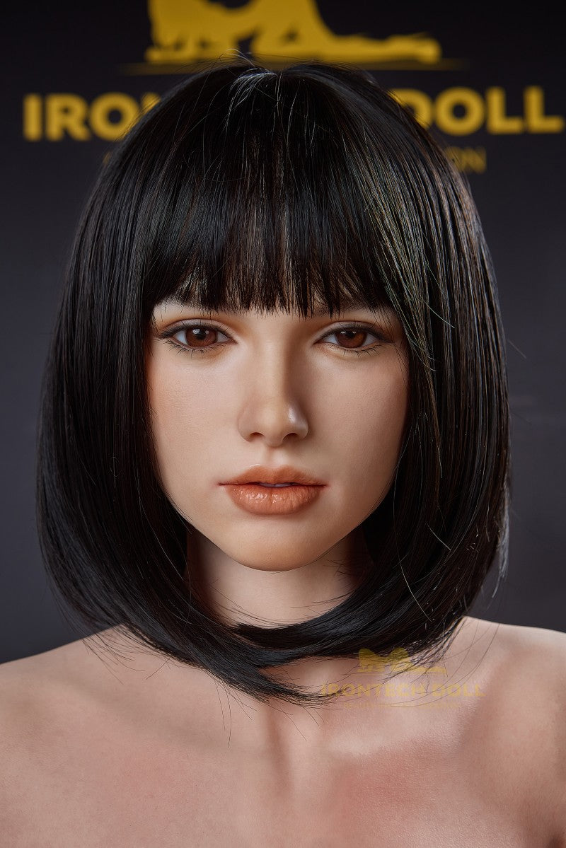 Molly Sex Doll (Irontech Doll 166 cm C-Cup S44 silikoninis)