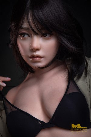 Eileen Sex Doll (Irontech Doll 163 cm B-Cup S40 silikoninis)