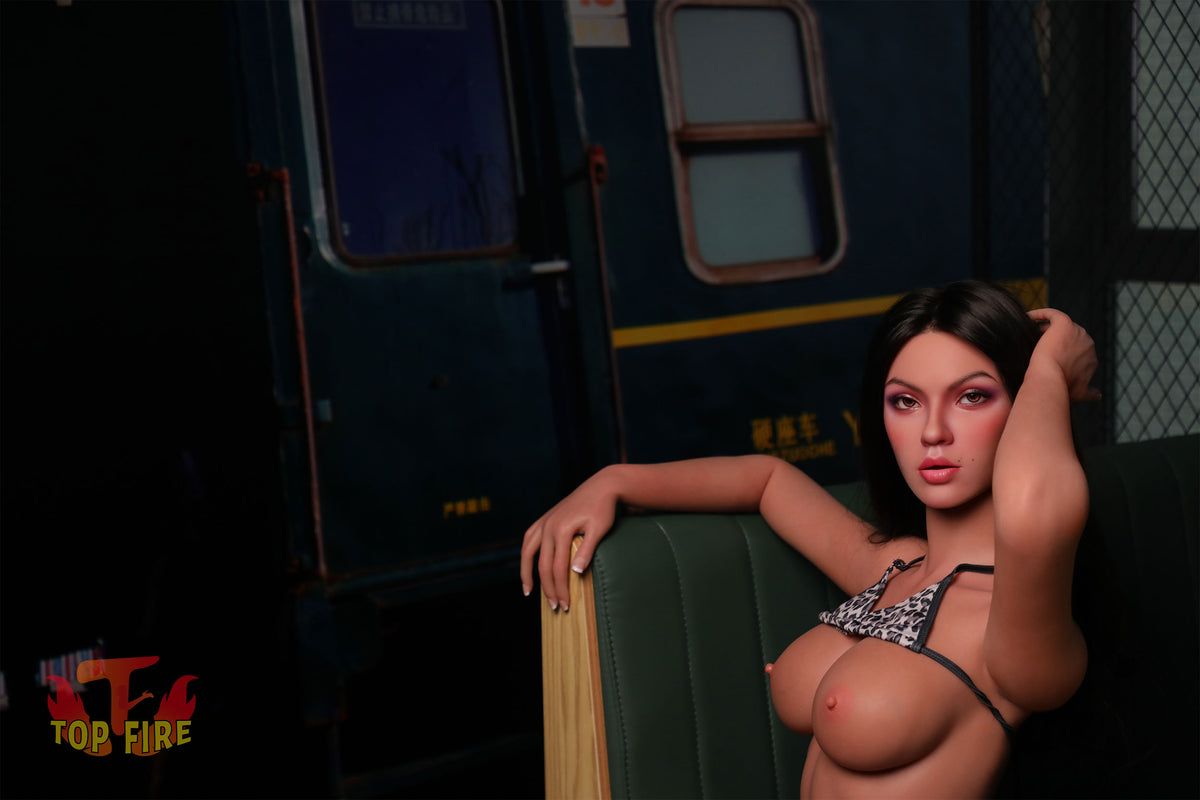 Echo Sex Doll (Top Fire Doll 165 cm C puodelis T14 silikoninis)