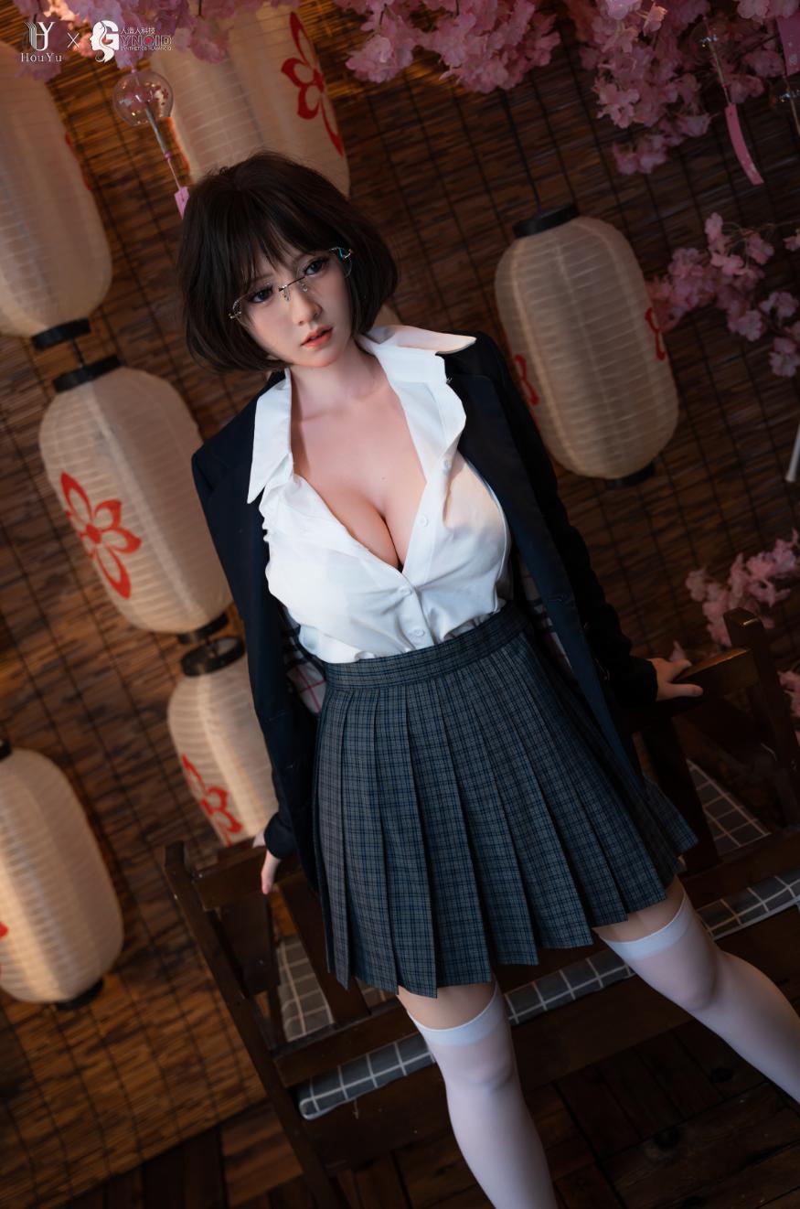 Sekso lėlė Elle (HouYu Doll 150cm F-Cup Silicone)