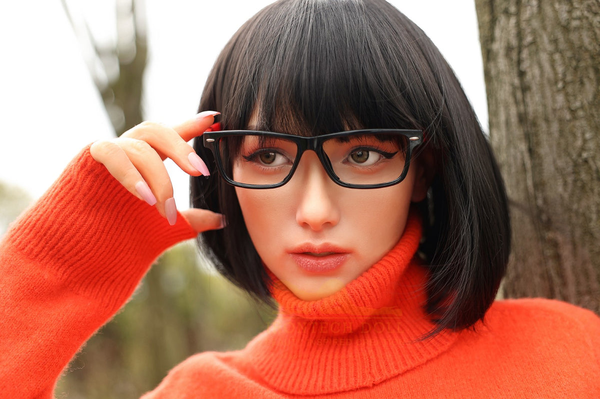 Sekso lėlė Velma (Irontech Doll 167 cm E-puodelis S44 silikoninis)