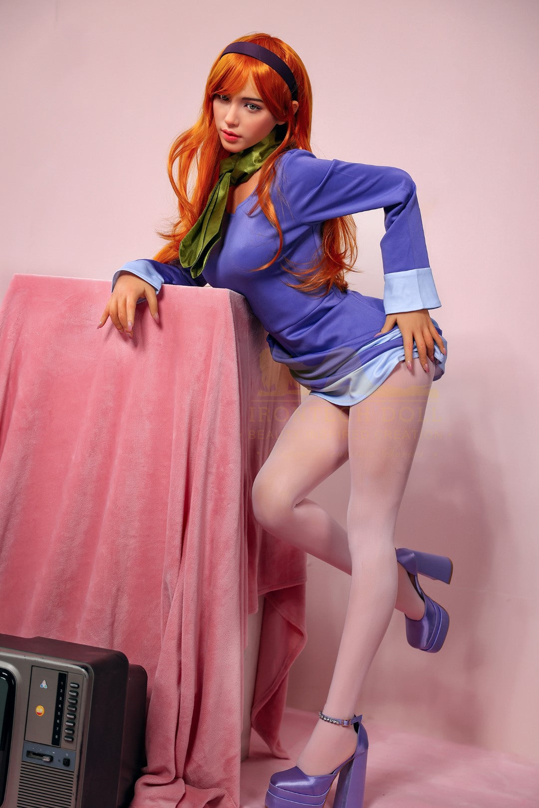 Sekso lėlė Daphne (Irontech Doll 167 cm E-puodelis S42 silikoninis)