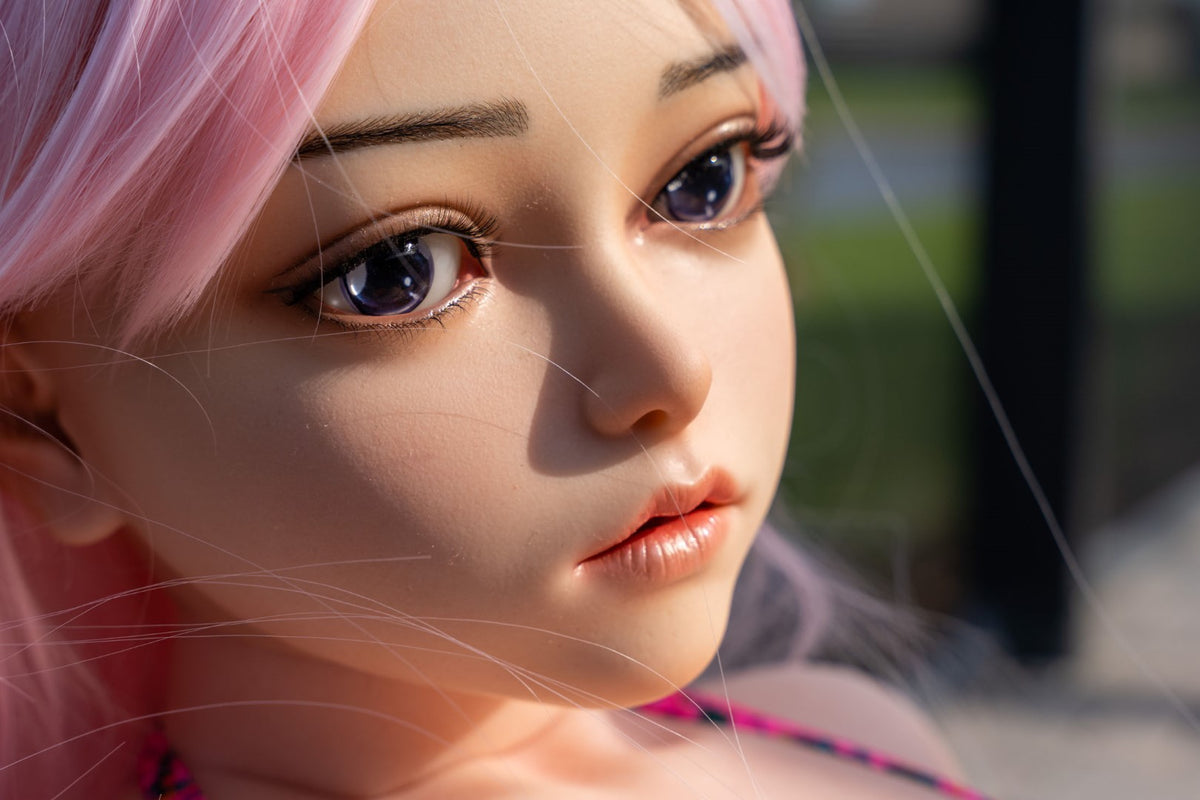 Anna-gegužė (Doll Forever 160 cm E-Cup silikoninis)