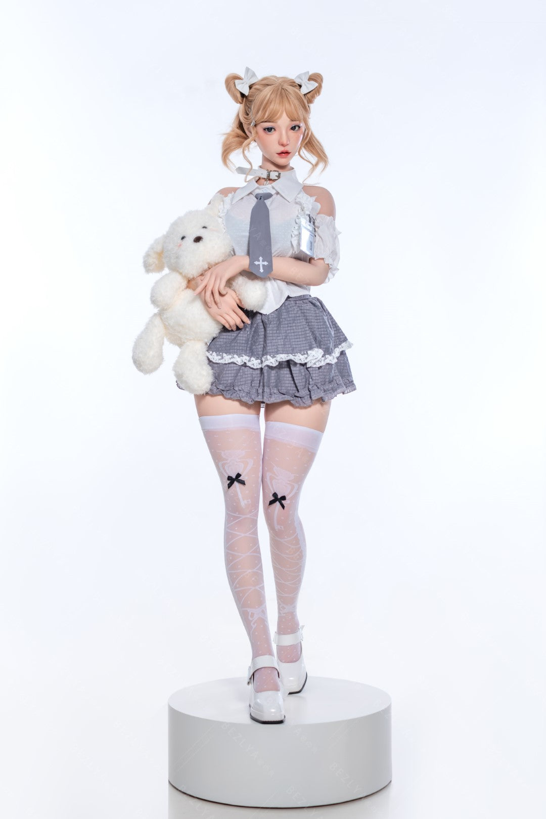 Sekso lėlė Albizia (Bezlya Doll 155 cm E-puodelis 2,2CF silikonas)