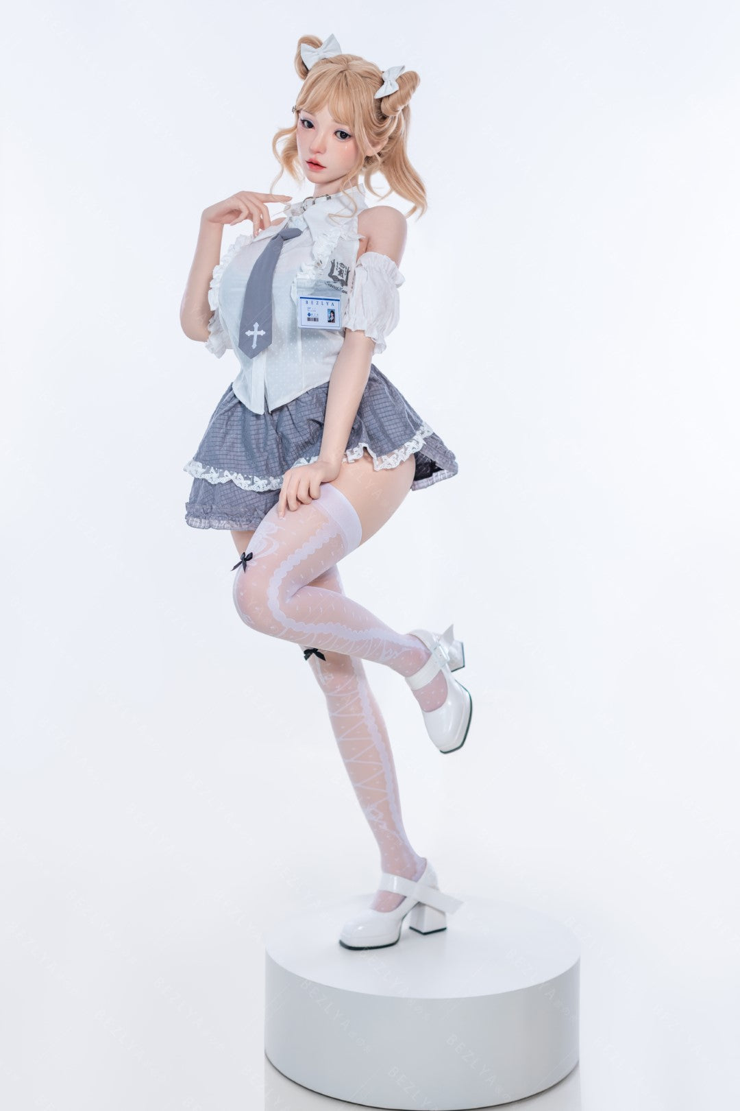 Sekso lėlė Albizia (Bezlya Doll 155 cm E-puodelis 2,2CF silikonas)