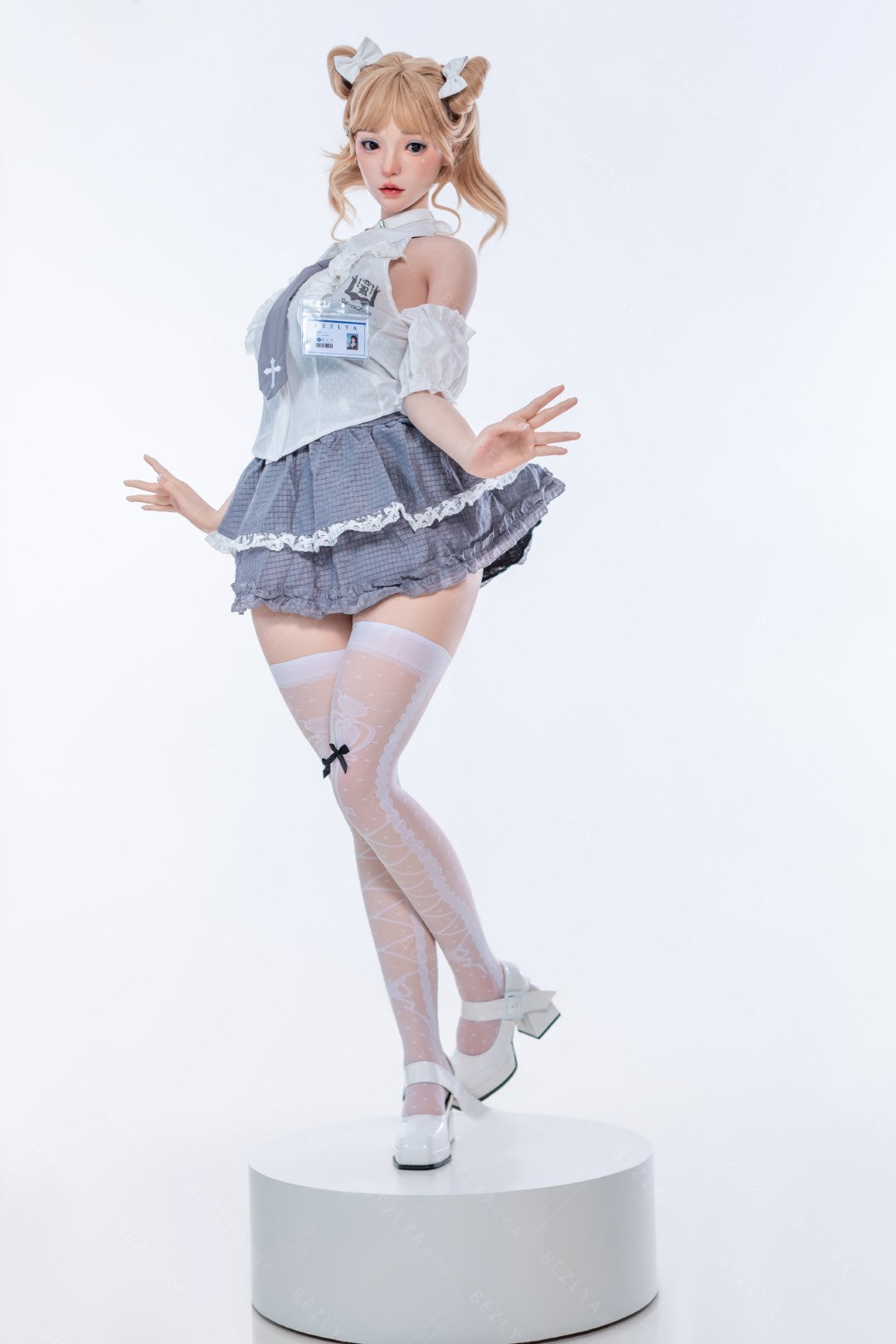 Sekso lėlė Albizia (Bezlya Doll 155 cm E-puodelis 2,2CF silikonas)