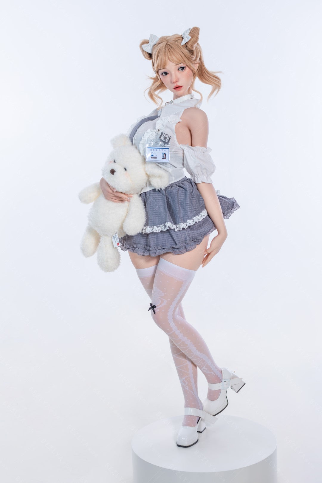 Sekso lėlė Albizia (Bezlya Doll 155 cm E-puodelis 2,2CF silikonas)