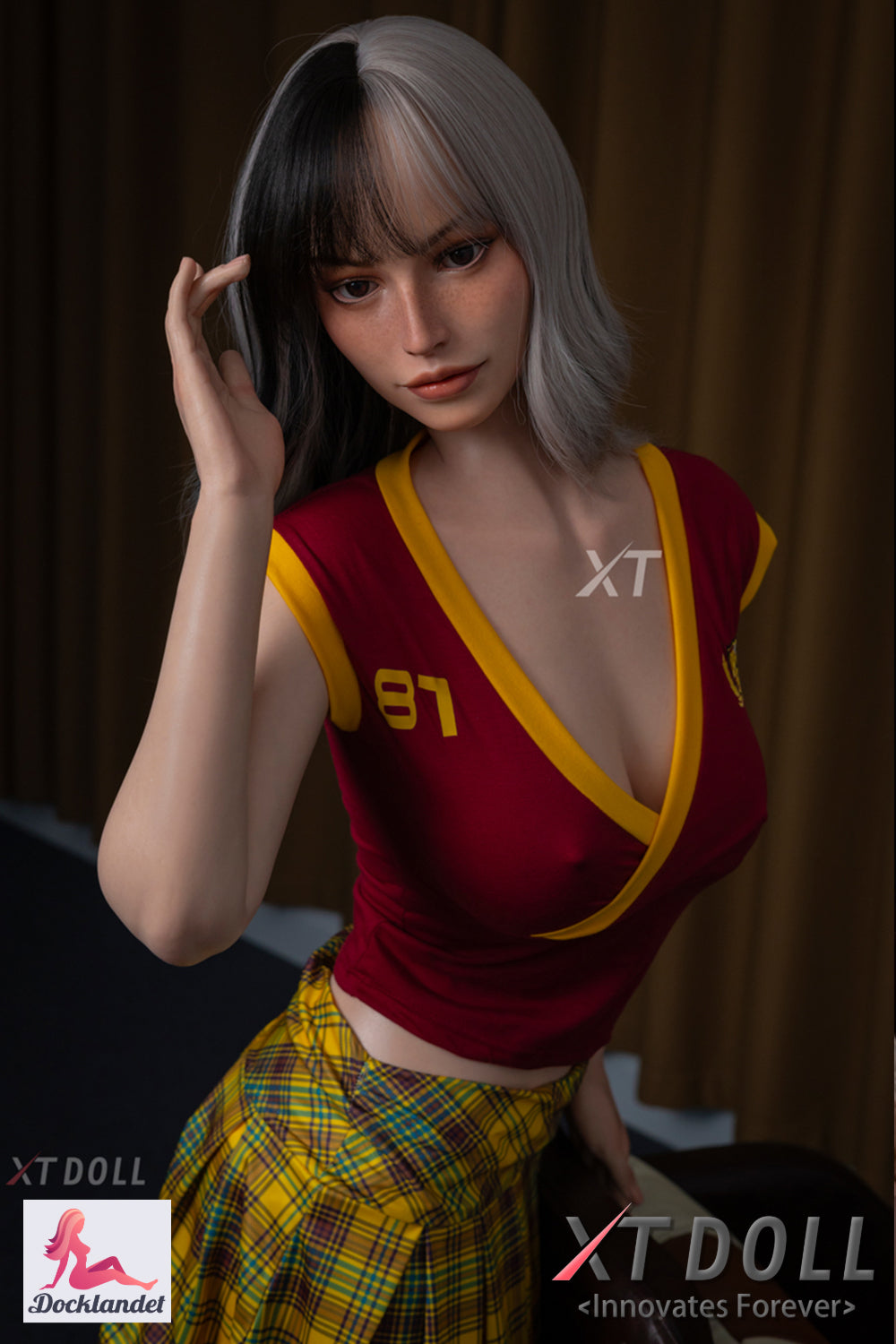 Julie Sex Doll (XT Doll 165 cm E-Cup #XT-6 silikonas)