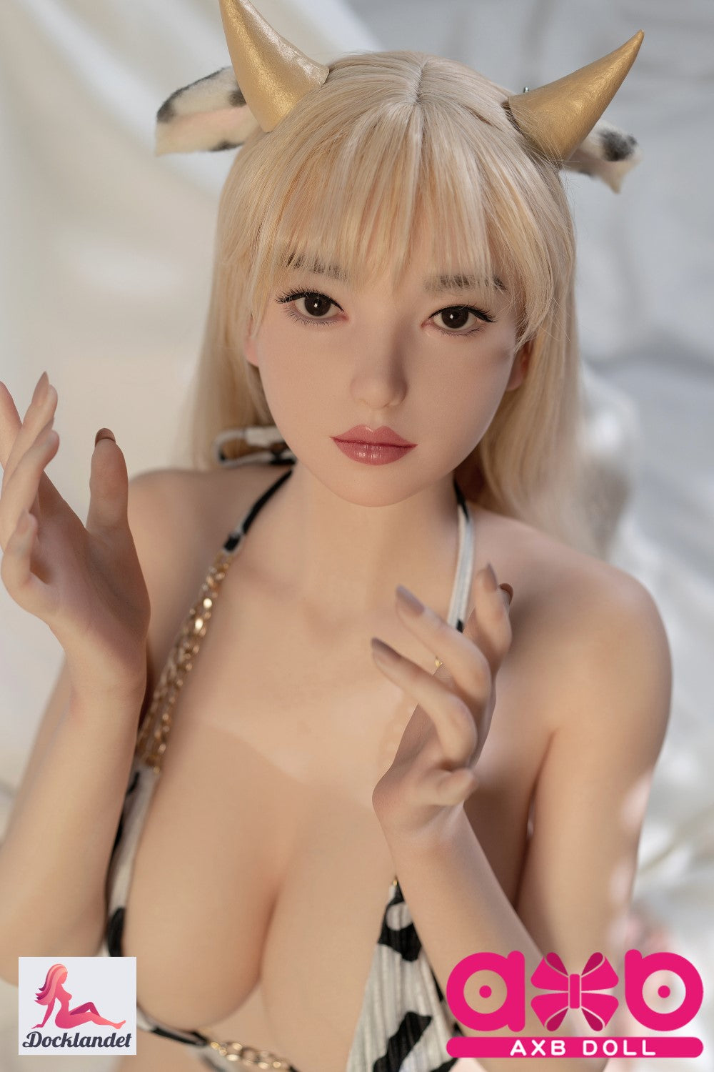 Riko Sex Doll (AXB Doll 143 cm H-Cup GE06 silikonas)