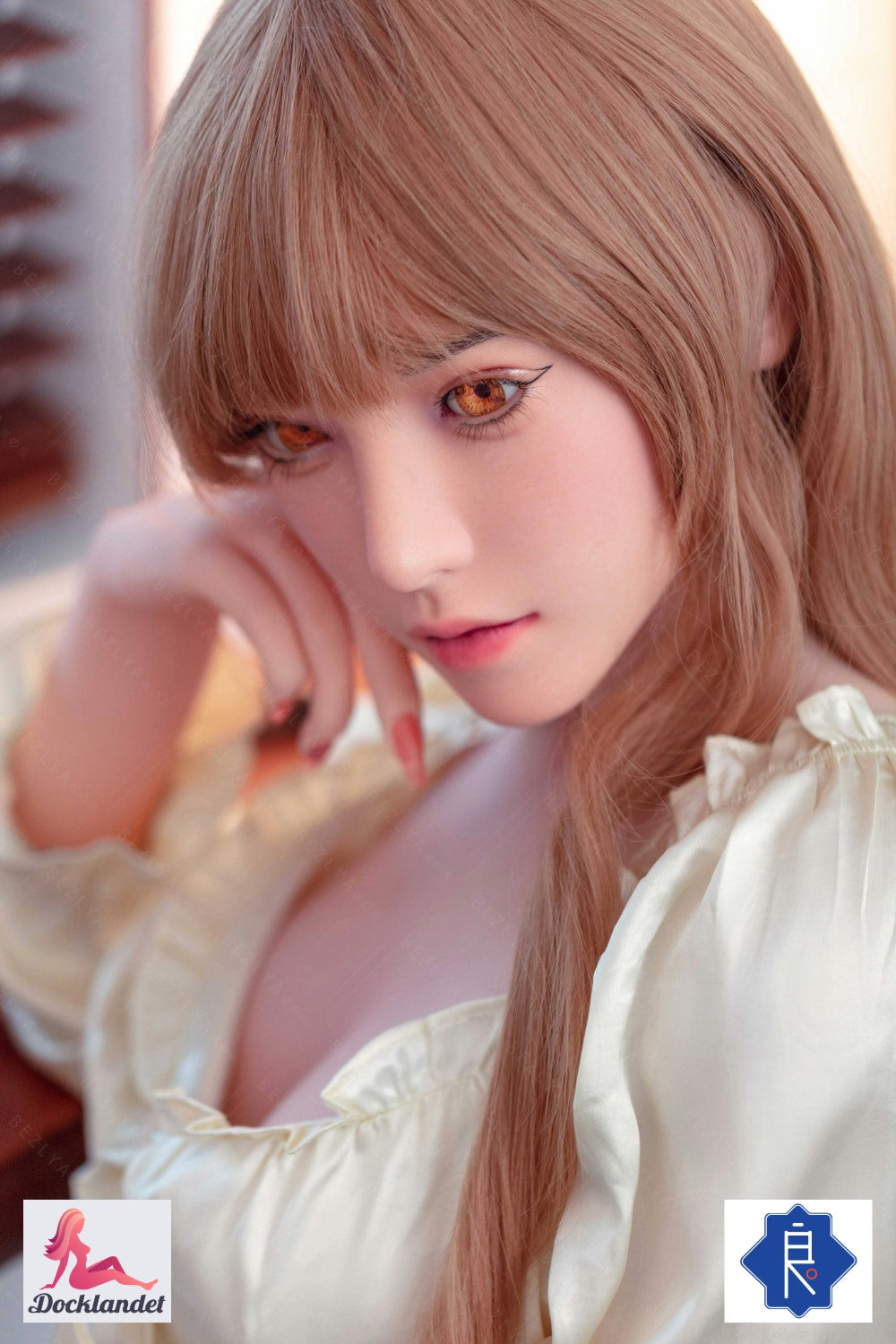 Iris sekso lėlė (Bezlya Doll 160 cm C puodelis 2.1 silikoninis)