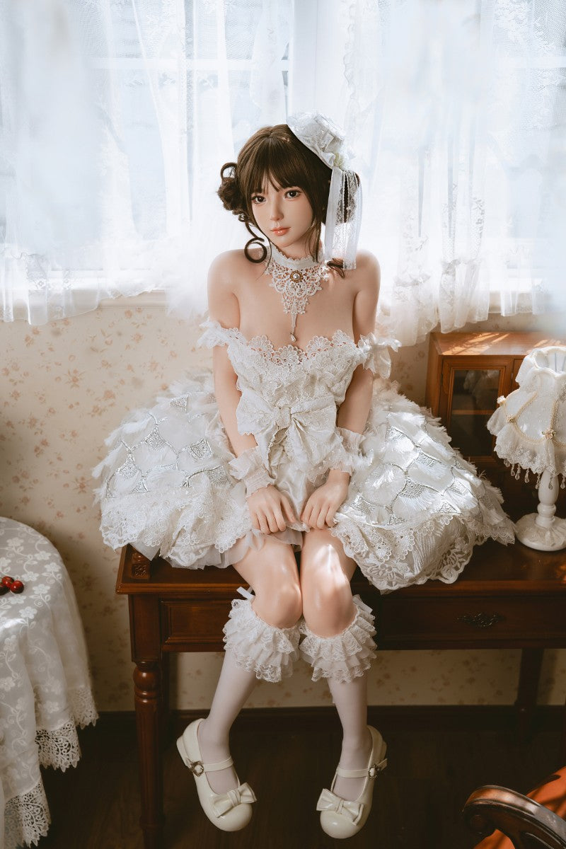 Sekso lėlė „Lolita“ (Jiusheng 156 cm B-Cup #109 silikonas)