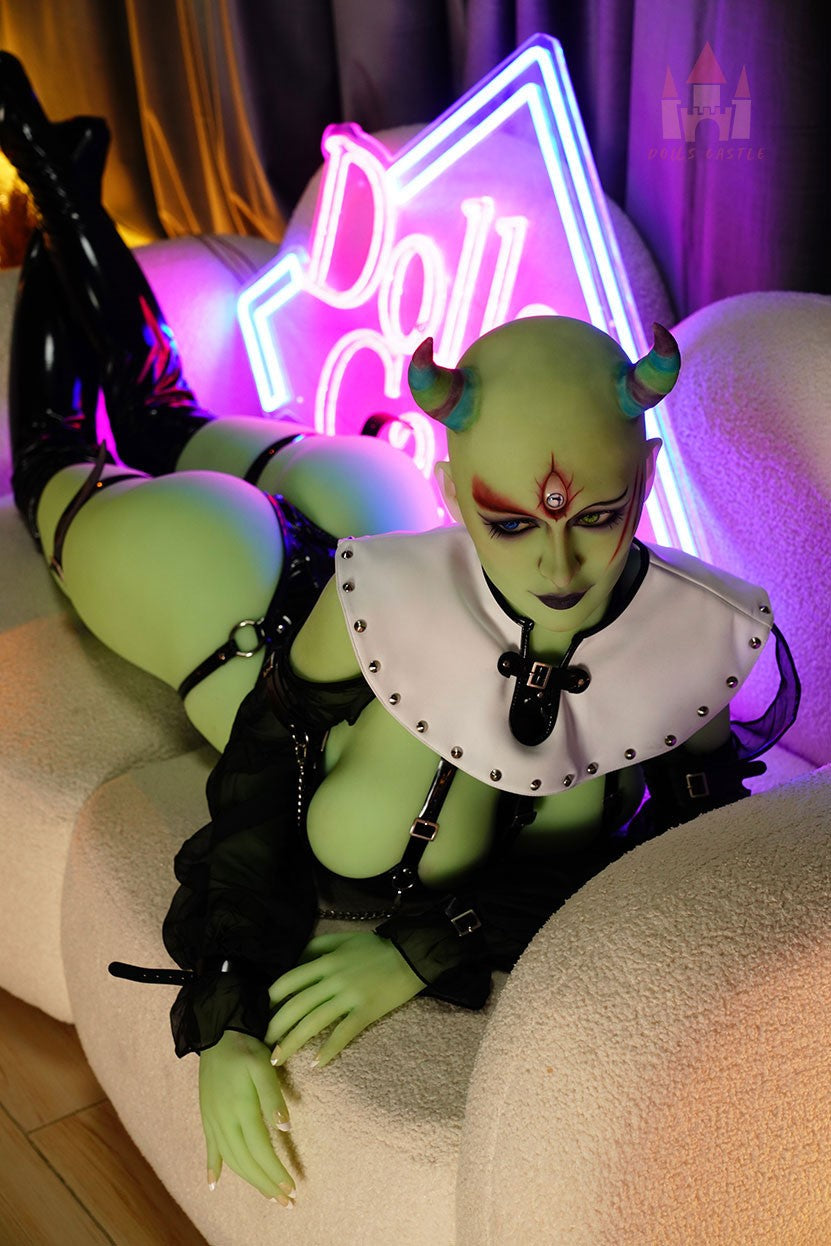 Sekso lėlė Eugenija (Dolls Castle 168 cm E-Cup #A4 TPE)
