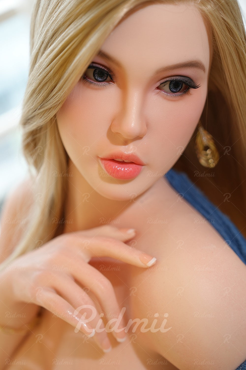 Sekso lėlė Olena (Ridmii Doll 166 cm D-puodelis silikoninis)
