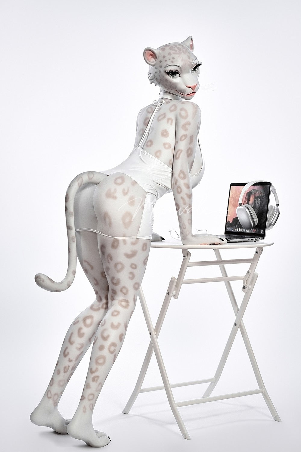 „Velara Sex Doll“ („Moonvale Doll“, 165 cm D formos puodelis, silikonas)