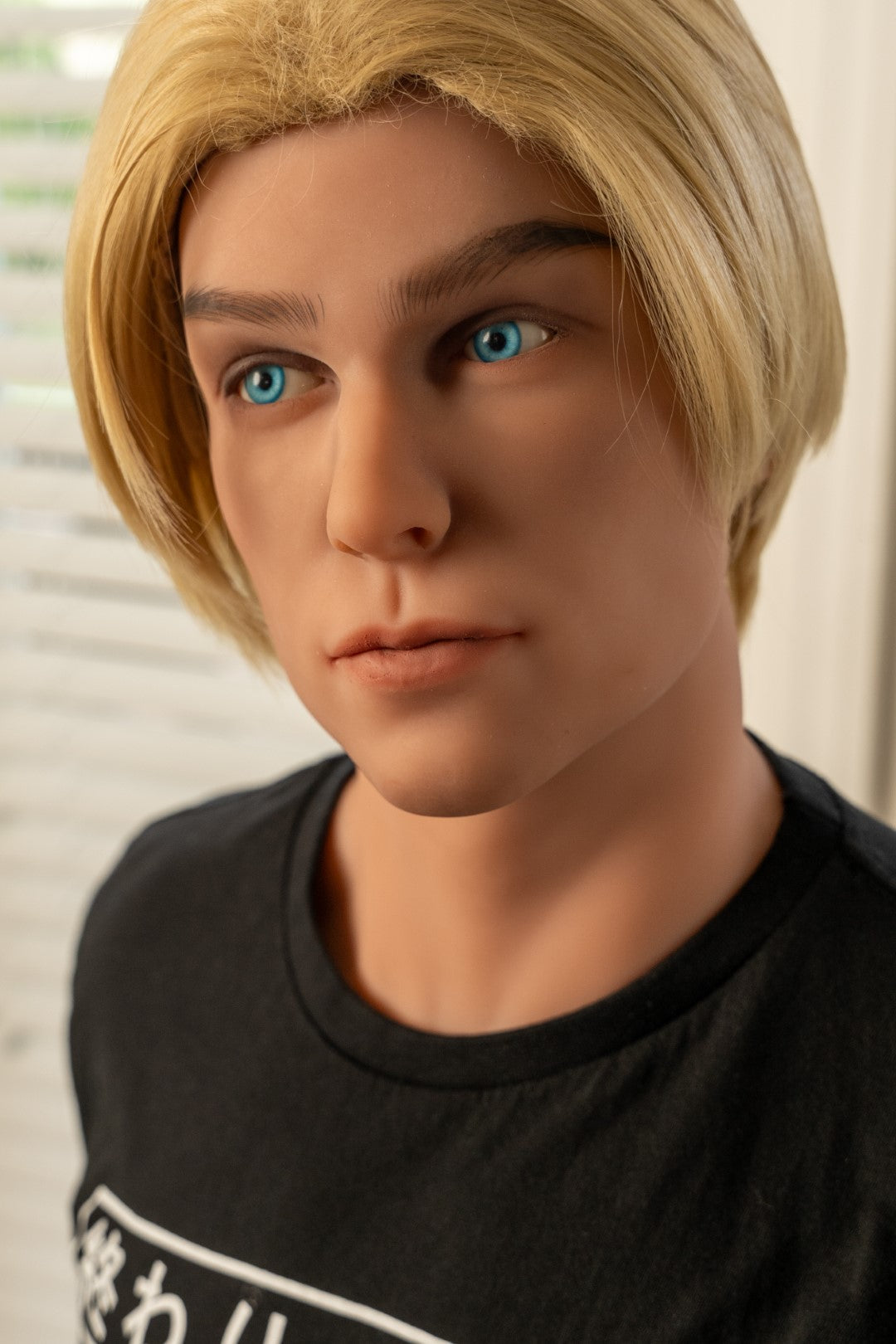 Vyriška sekso lėlė Devonas (Doll Forever 170 cm S-TPE)
