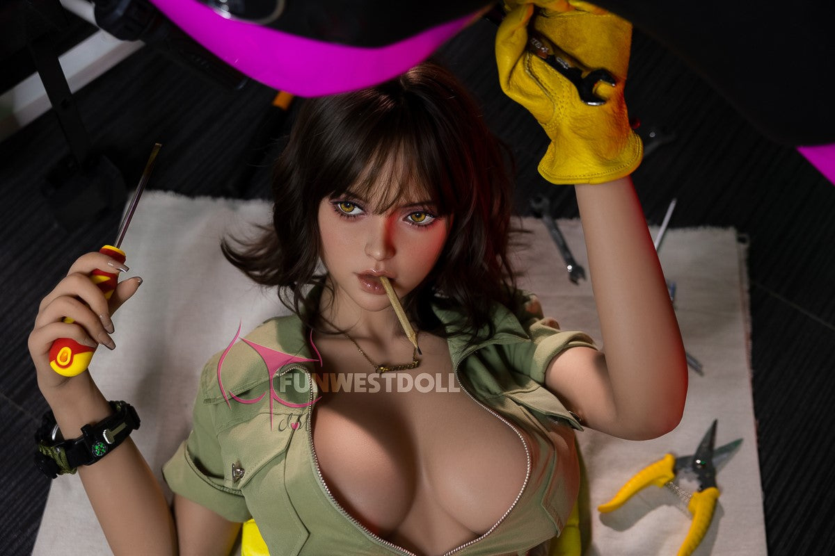 Lily Sex Doll (FunWest Doll 162 cm F-taurė Nr. 036 TPE)
