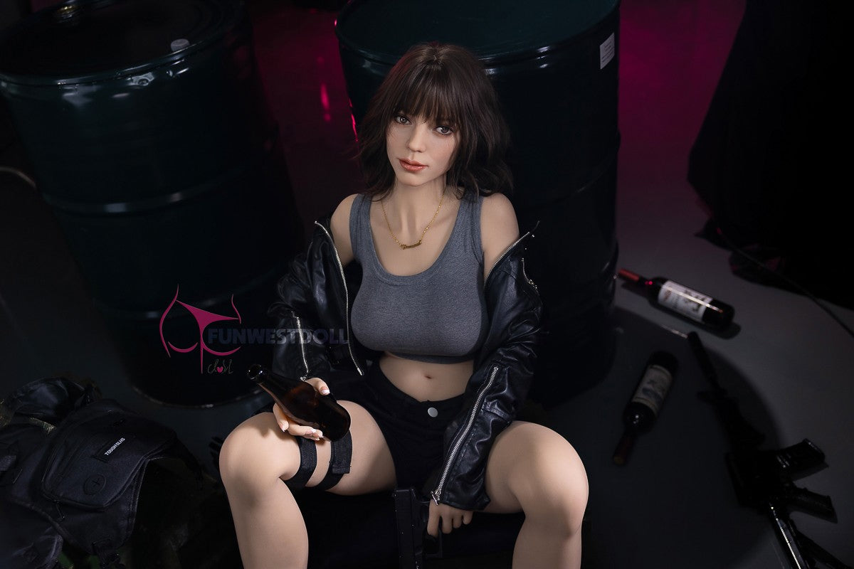 Sex Doll Ieva (FunWest Doll 159 cm F-taurė Nr. 055 TPE)