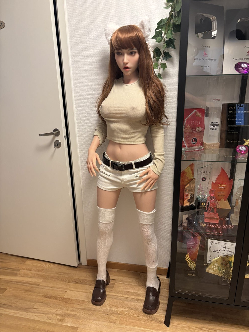 Viržiai (Doll Forever 160 cm E-Cup silikoninis) EXPRESS OUTLET