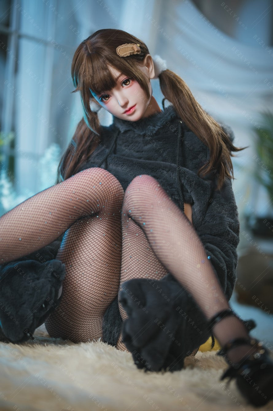 Sekso lėlė Paeonia (Bezlya Doll 155 cm F puodelis 2.0 TPE + silikonas)