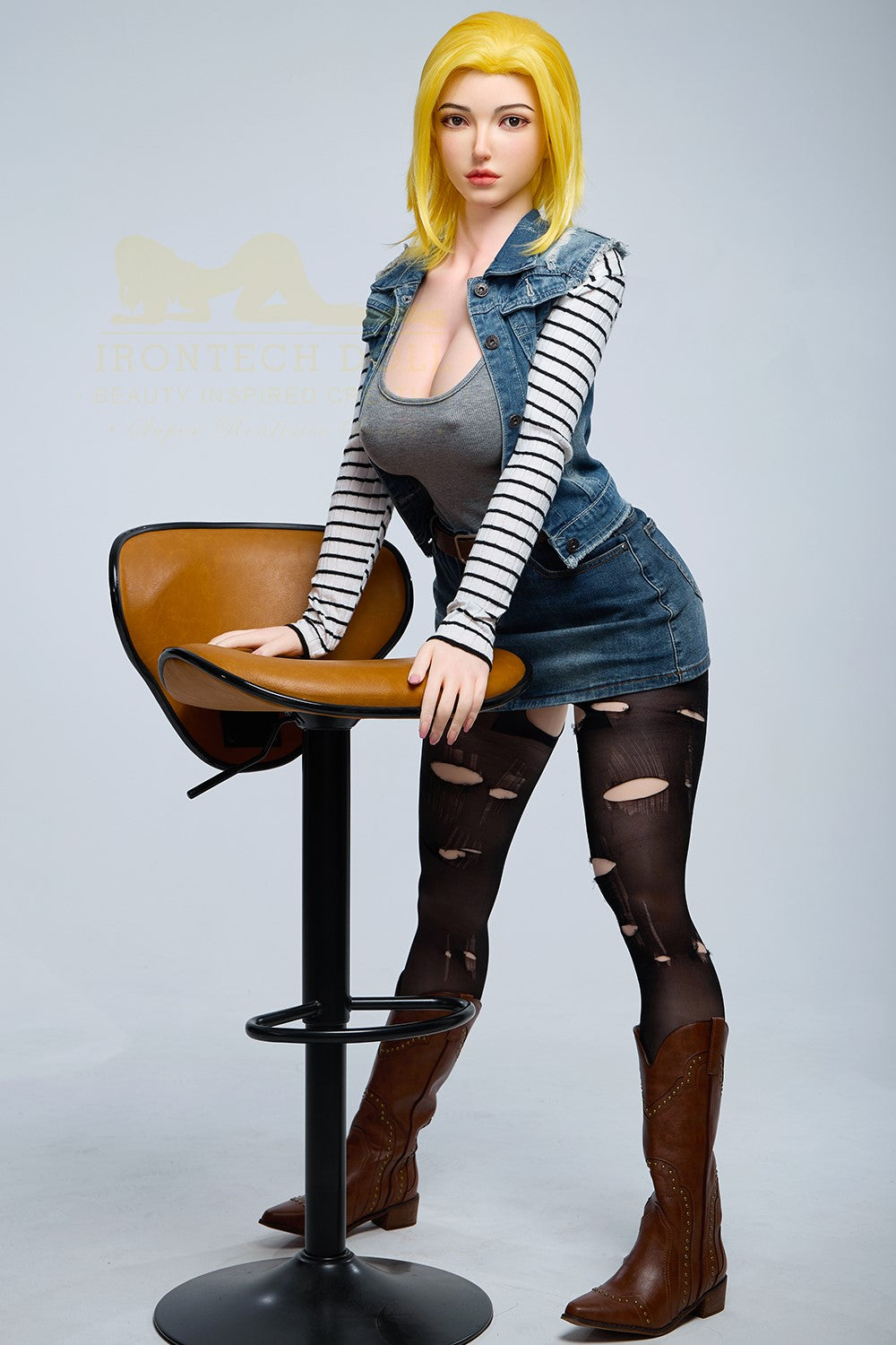 Joline Android 18 Sex Doll (Irontech Doll 159 cm G-Cup S41 silikonas)