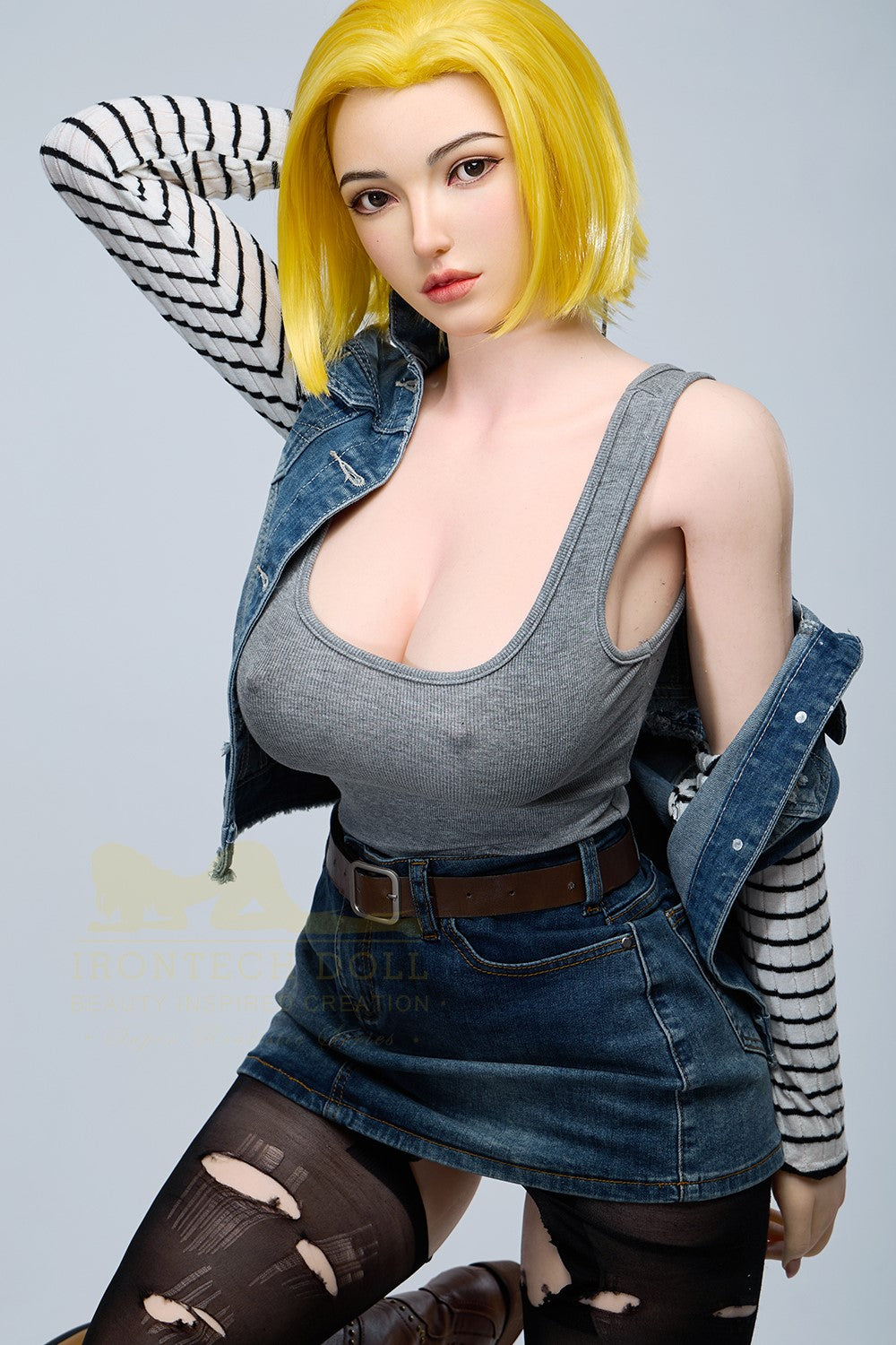 Joline Android 18 Sex Doll (Irontech Doll 159 cm G-Cup S41 silikonas)